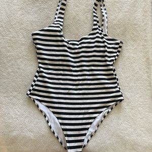 Ashley Graham swimsuit